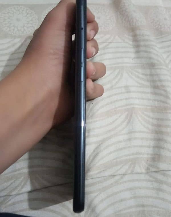 oppo Reno 6 all ok Koi fault nahi hai 10/10 condition ram 8+4 rom 128 3