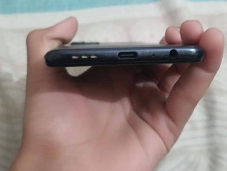 oppo Reno 6 all ok Koi fault nahi hai 10/10 condition ram 8+4 rom 128 4