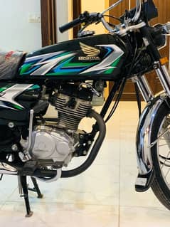 HONDA CG 125 BRAND NEW CONDITION