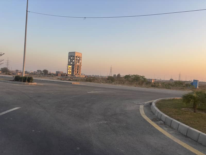 DHA RAHBAR 10 MARLA PLOT IS AVAILABLE FOR SALE 1