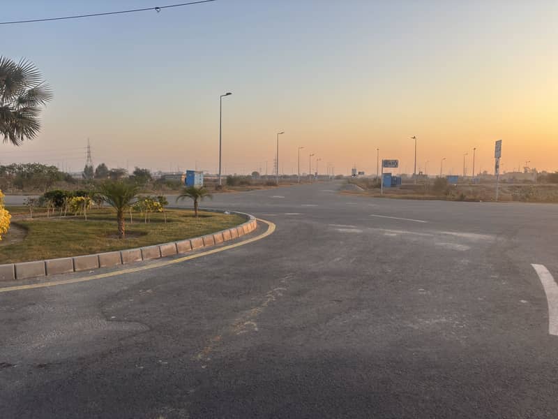 DHA RAHBAR 10 MARLA PLOT IS AVAILABLE FOR SALE 3