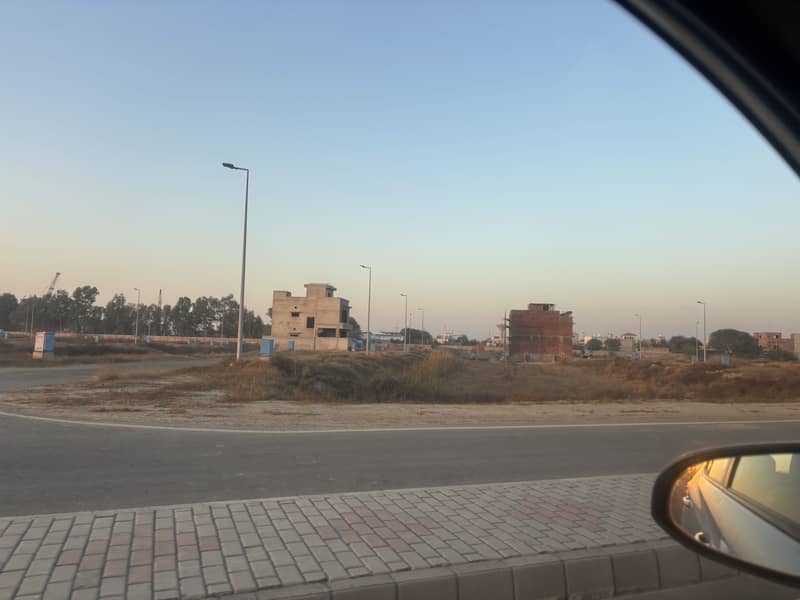 DHA RAHBAR 10 MARLA PLOT IS AVAILABLE FOR SALE 4