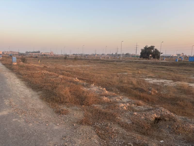 DHA RAHBAR 10 MARLA PLOT IS AVAILABLE FOR SALE 9