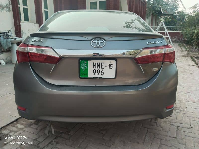 Toyota Corolla GLI 2015 6