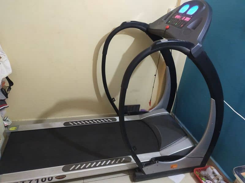 motorized Incline Treadmill 2