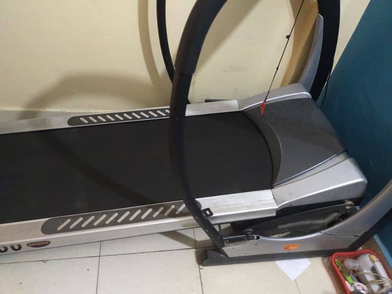 motorized Incline Treadmill 3