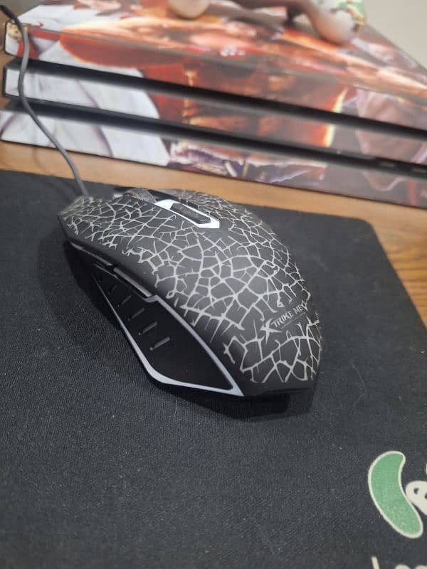 Xtrike ME Backlit Optical Gaming Wired Mouse and free Mouse Pad 2