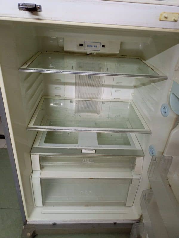 LG 2 door fridge 2