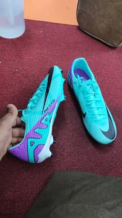 UK9 Nike Mercurial Vapor 9