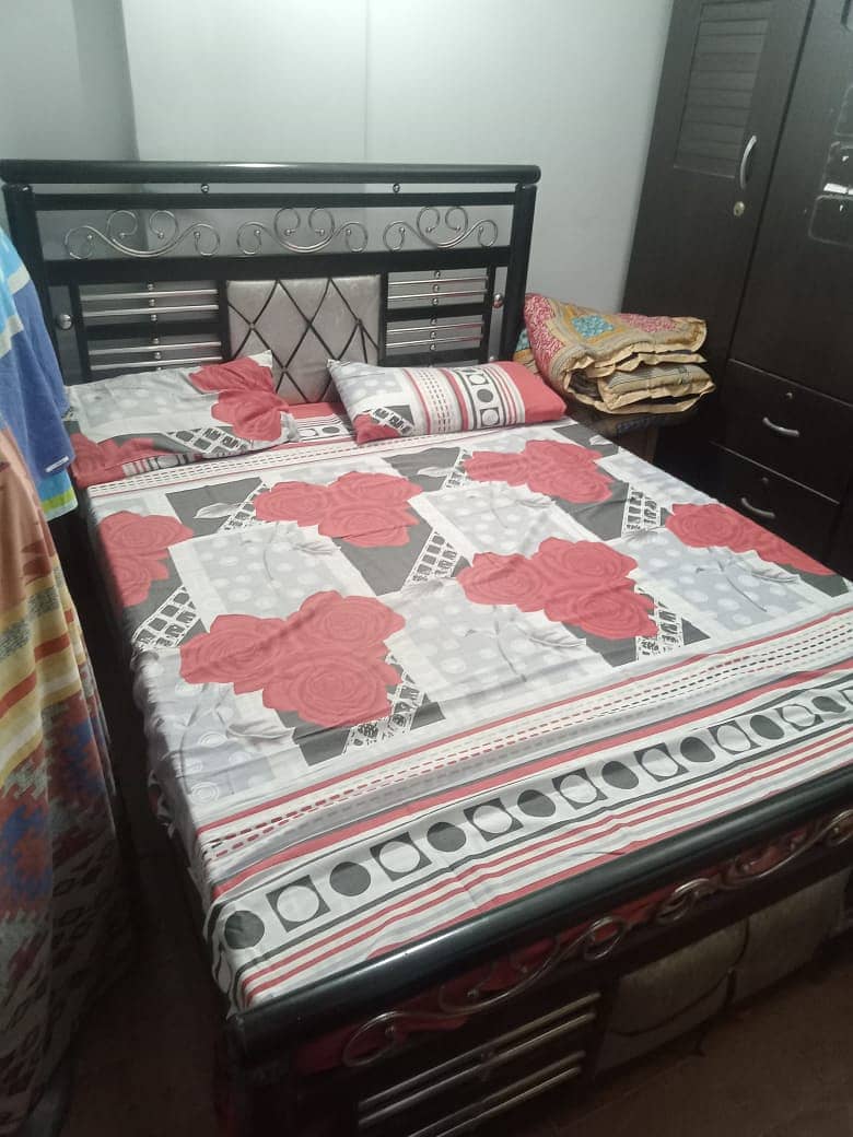 Double Iron Bed Condition like 10/9 with new Molty Foam Mattress 0