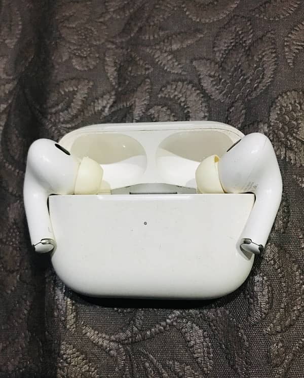 apple airpods pro 2