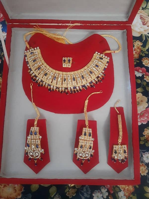 jewellery set for sale 0