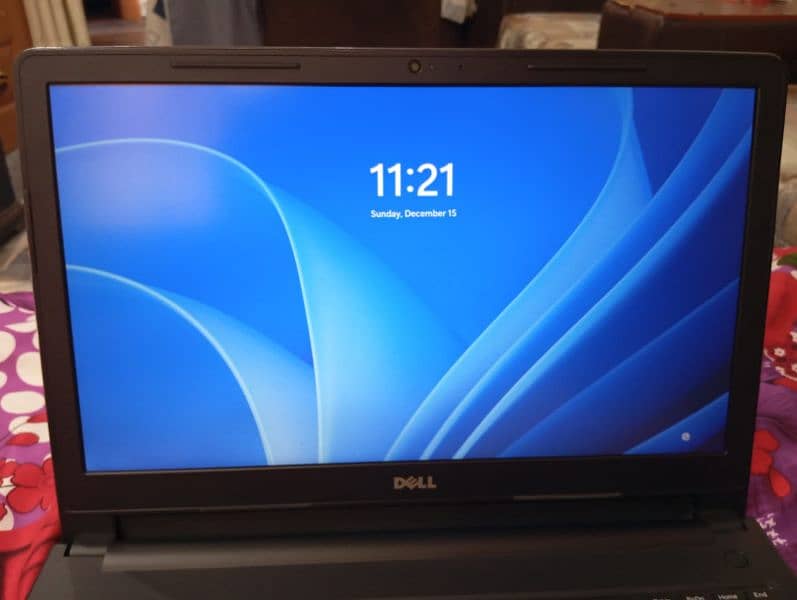 Dell Laptop for sale (Best for Designers) 2