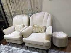 Sofa Chairs with Round Table