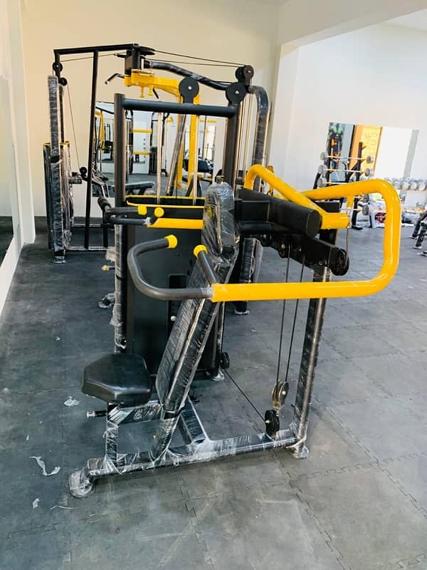 Gym equipments avilable 6