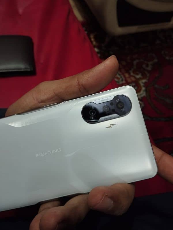 Redmi K40 Gaming Top Variant 0