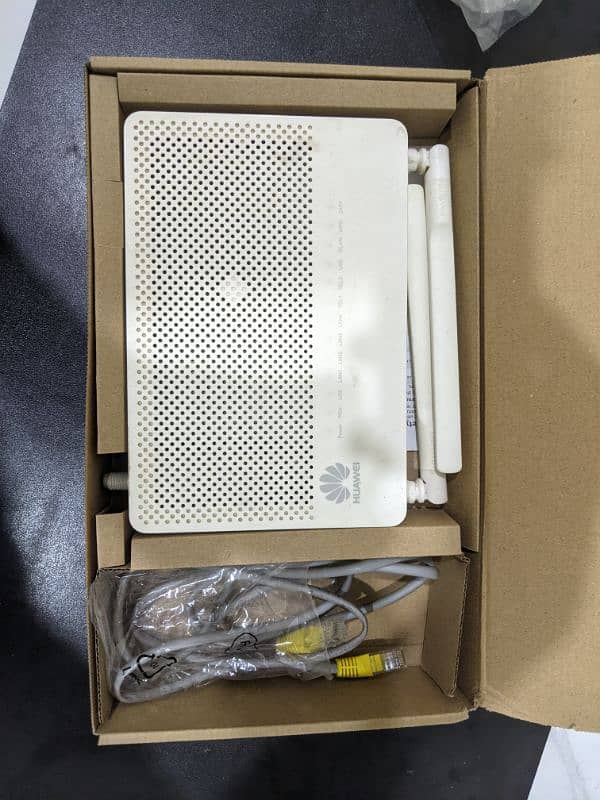 Strom Fiber Router 0