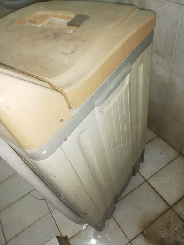 Azal Asia washing machine single 7