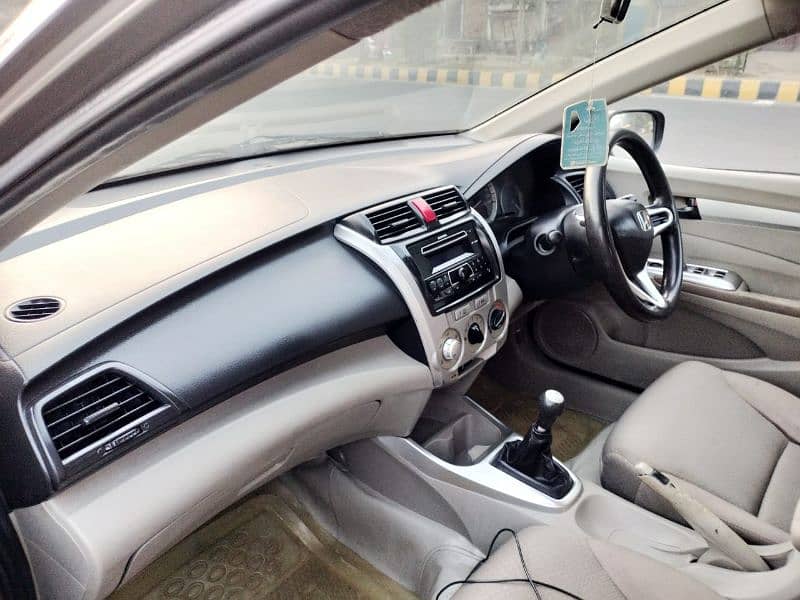 Honda City IVTEC 2015 10