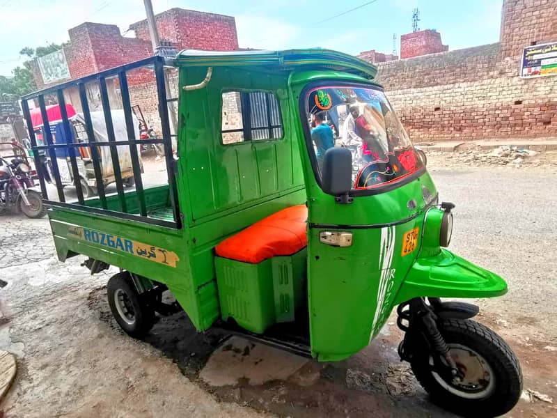 ROZGAR AUTO RICKSHAW 1