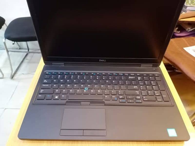 DELL LATITUDE 5580 COREi5 6TH GEN 4