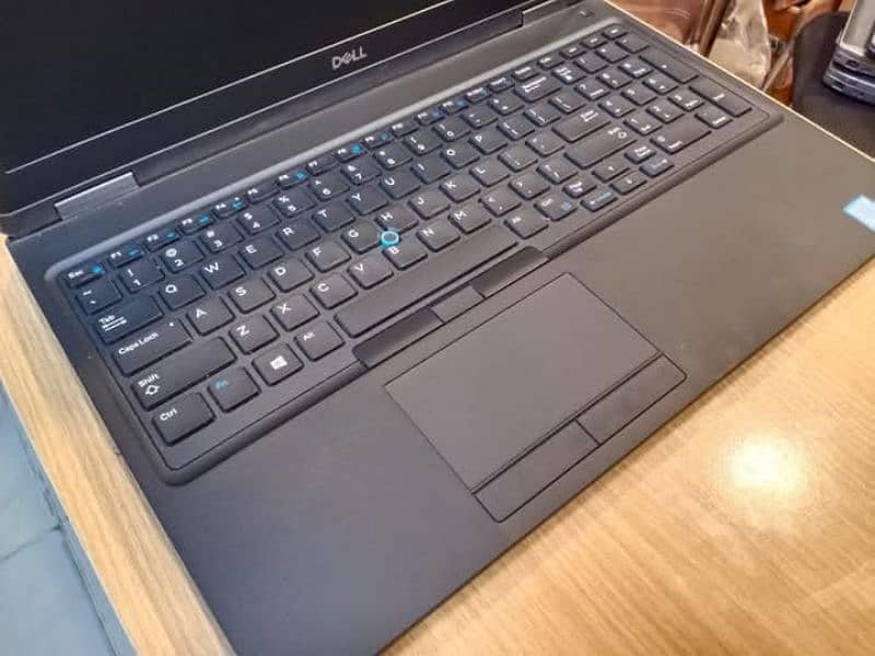 DELL LATITUDE 5580 COREi5 6TH GEN 5