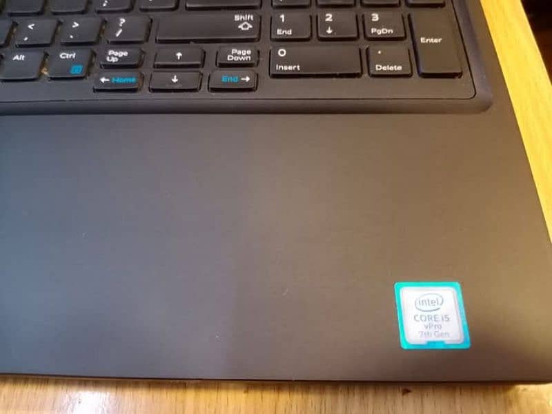 DELL LATITUDE 5580 COREi5 6TH GEN 6