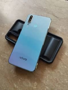 vivo y17 with box