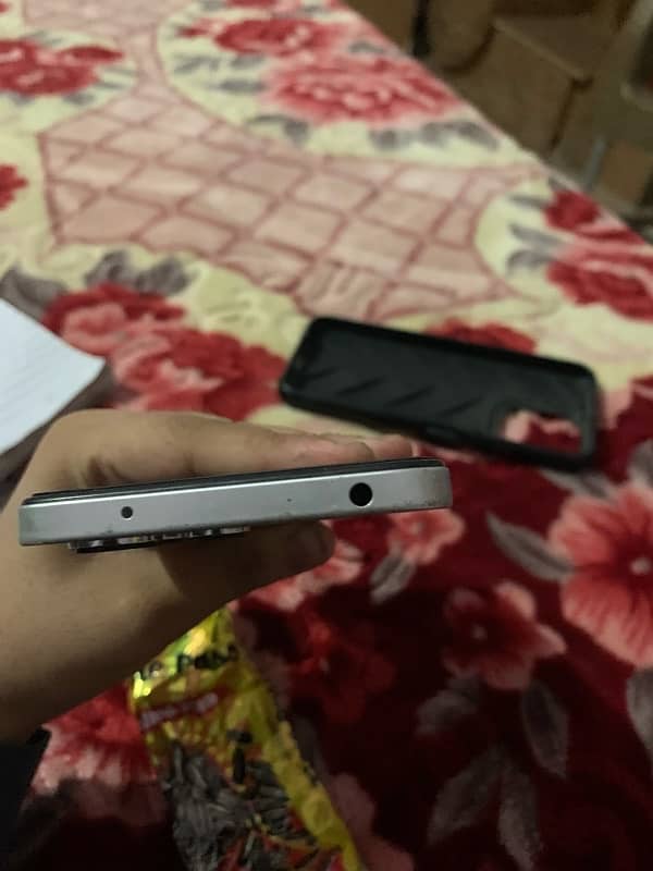 redmi 12 10by9.5  condition 6