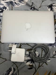 MacBook