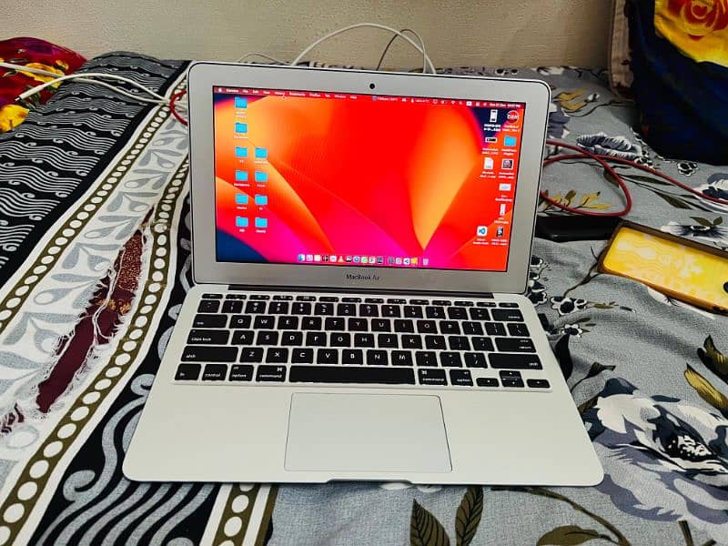 MacBook Air 2013 i5 4Gb 128SSD Slim 2