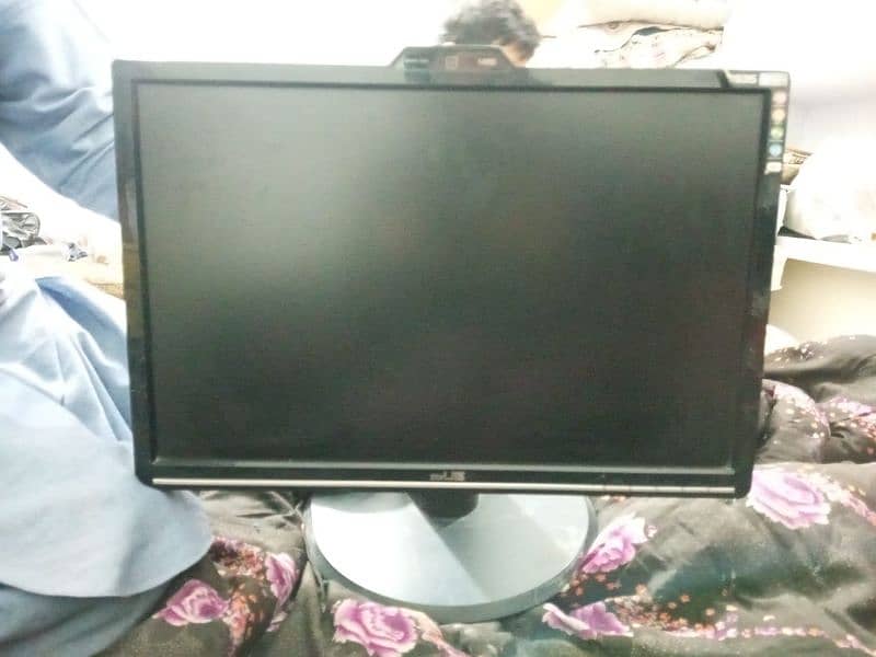 ASUS computer LCD monitor. . . VK193S 3