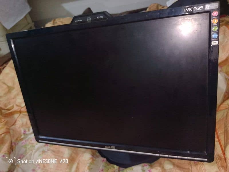 ASUS computer LCD monitor. . . VK193S 7