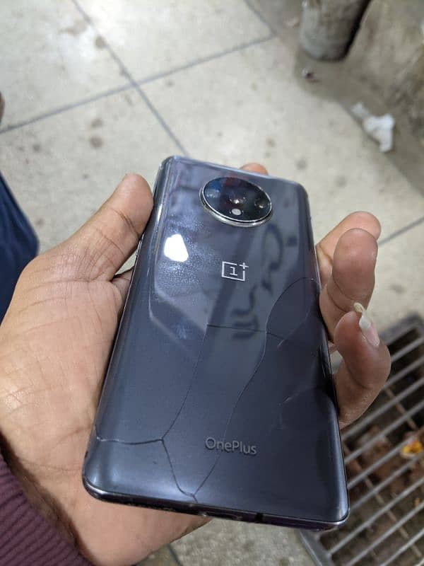 OnePlus 7T 6