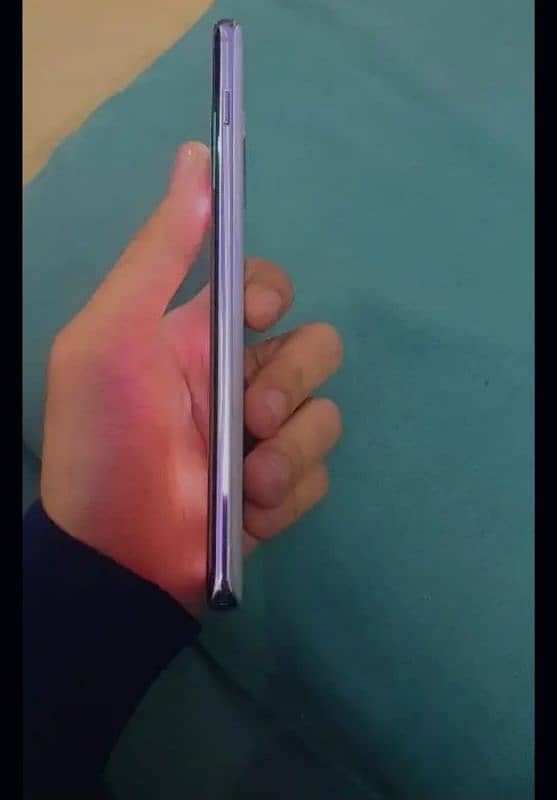 Samsung S10 plus 1