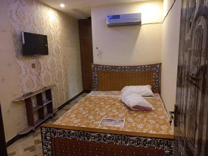 03044809570 Fully Furnished Apartment Available For Rent in Johar Town phase 3 5