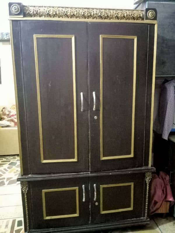 Safe Almari Wardrobe Wood For Sale 2