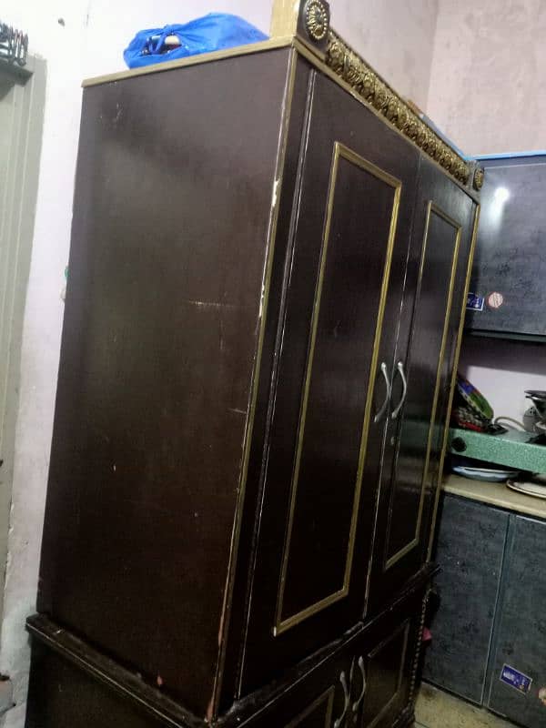 Safe Almari Wardrobe Wood For Sale 3