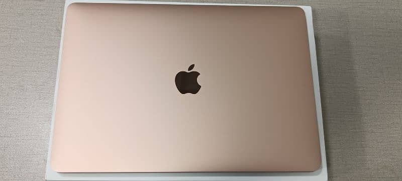 Apple Macbook Air M1 2020 13" Rose gold Complete box charger 10