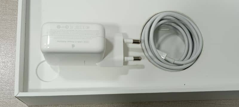 Apple Macbook Air M1 2020 13" Rose gold Complete box charger 14