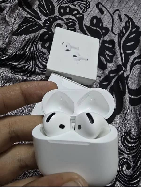 AirPods 4 ANC 2