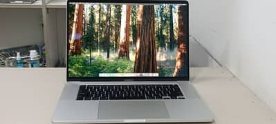 Apple Macbook pro 2019 16" Ci7 32Gb Ram 512Gb