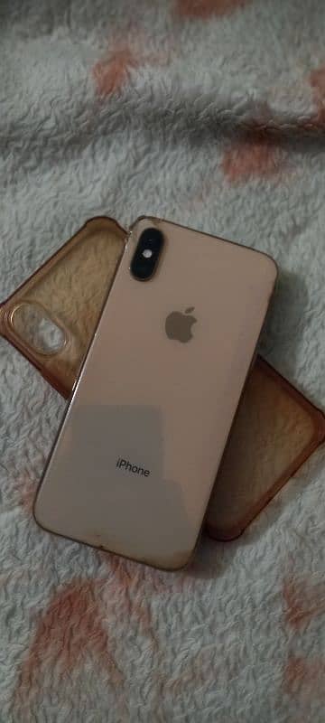 IPHONE XS 1