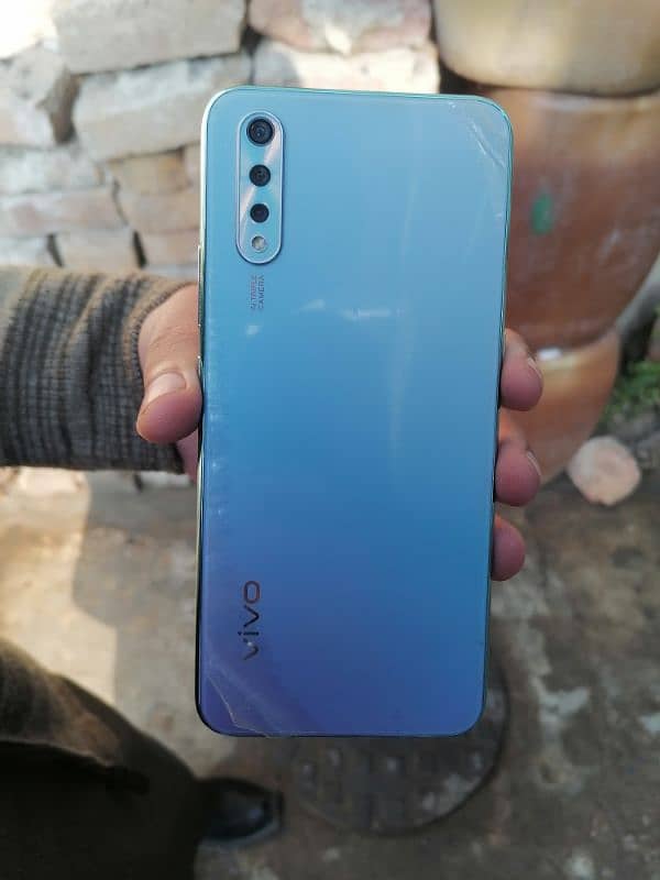 Vivo S1 4/128GB 1