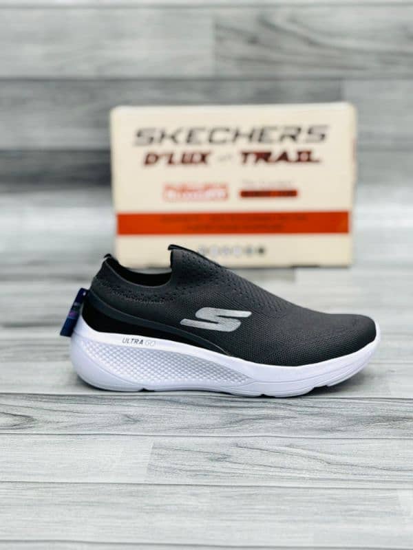 Skechers Ultra Go 8