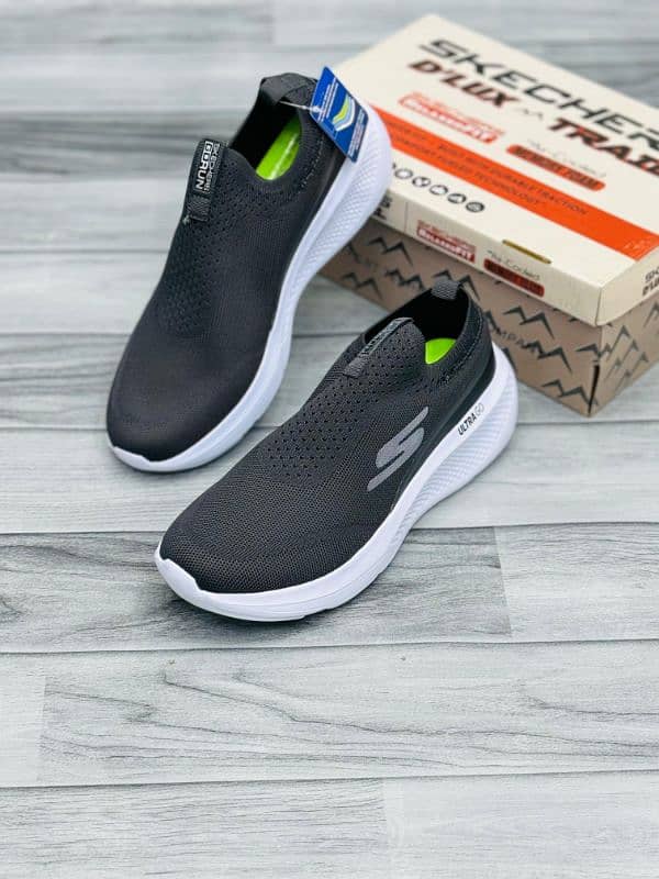 Skechers Ultra Go 14