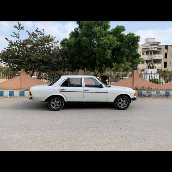 Mercedes w123 12