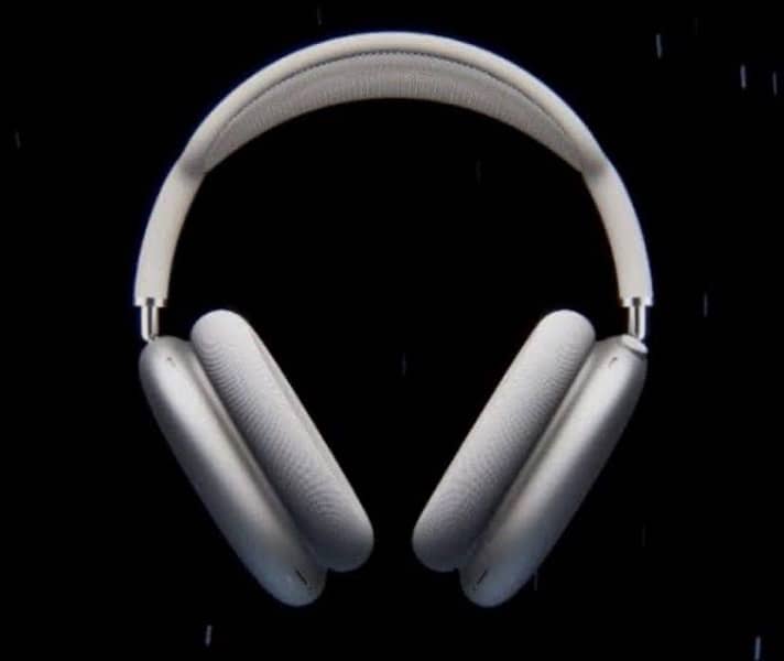 B. 9 Bluetooth headphone with built-in microphone 0