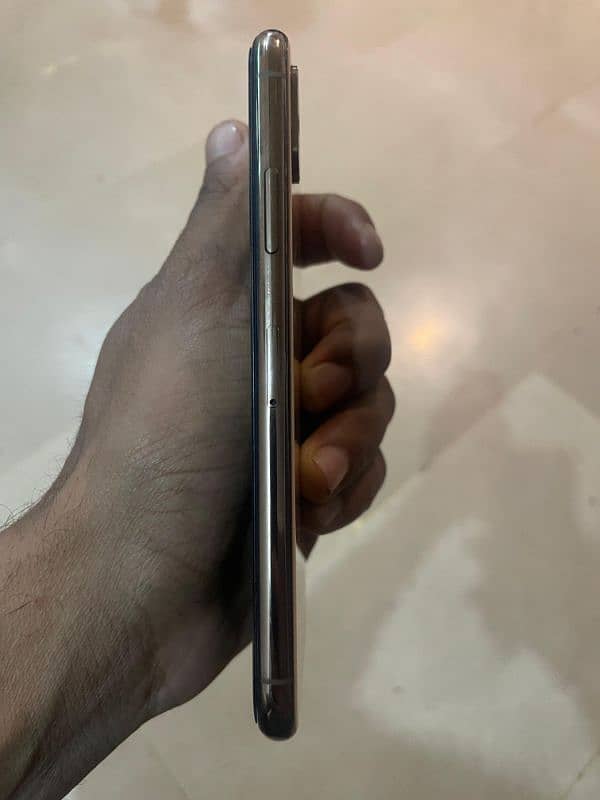 Iphone Xs 512GB Non PTA 10by9.5 Condition 1