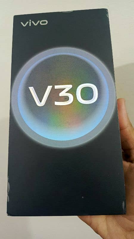 Vivo v30 5G 12+12GB Ram 256GB Rom 6